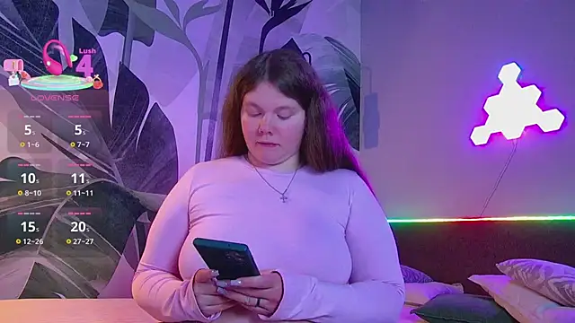 Snapshot of RubyValen chatting on March 27, 2026, 1:14 am RubyValen online show from March 27, 2026, 1:14 am