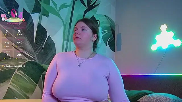 Snapshot of RubyValen chatting on April 16, 2026, 1:06 am RubyValen online show from April 16, 2026, 1:06 am