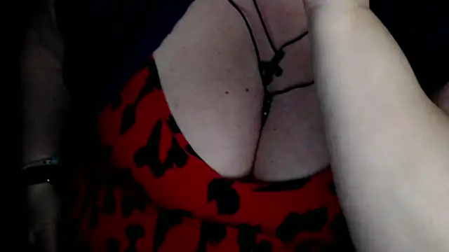 Snapshot of mayasmith chatting on May 16, 2026, 1:21 pm mayasmith online show from May 16, 2026, 1:21 pm