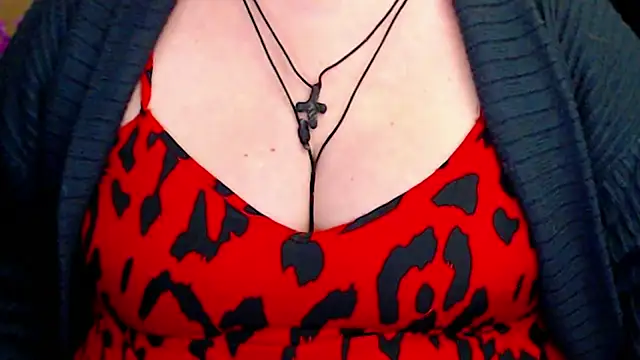 Snapshot of mayasmith chatting on January 14, 2026, 8:01 pm mayasmith online show from January 14, 2026, 8:01 pm