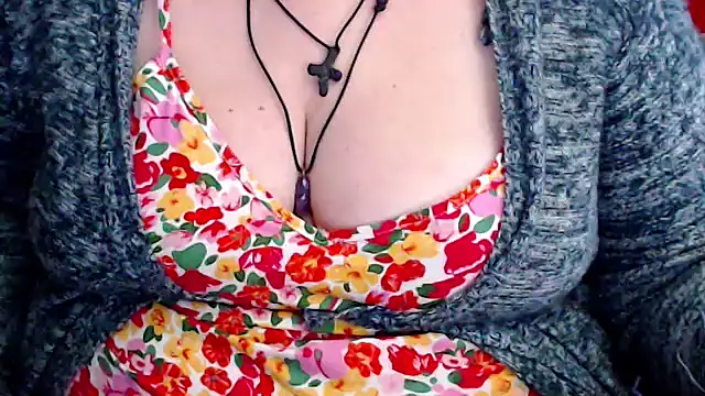 Snapshot of mayasmith chatting on February 26, 2026, 1:22 pm mayasmith online show from February 26, 2026, 1:22 pm