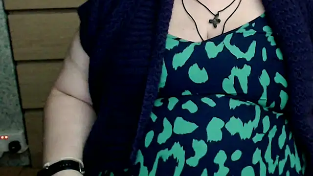 mayasmith online show from November 19, 2025, 8:09 pm