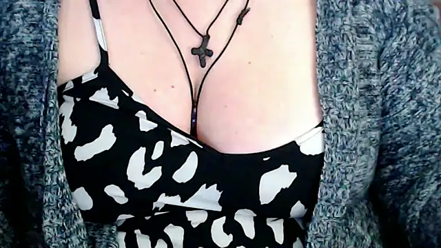 Snapshot of mayasmith chatting on March 19, 2026, 8:36 am mayasmith online show from March 19, 2026, 8:36 am