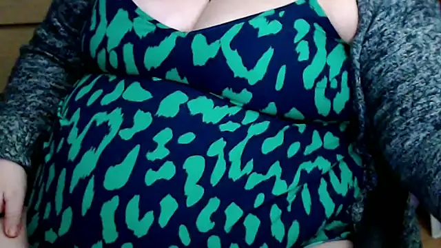 Snapshot of mayasmith chatting on February 13, 2026, 9:04 pm mayasmith online show from February 13, 2026, 9:04 pm