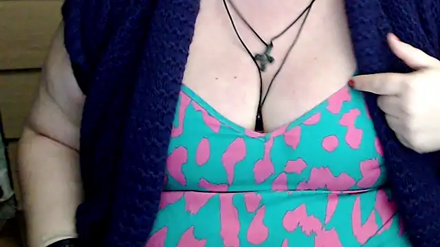 mayasmith online show from November 18, 2025, 8:01 pm