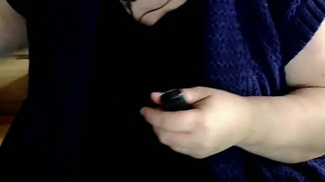 Snapshot of mayasmith chatting on April 11, 2026, 9:24 am mayasmith online show from April 11, 2026, 9:24 am