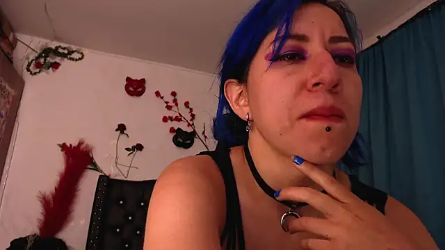 Snapshot of pussytight_pervert chatting on November 28, 2025, 9:04 pm pussytight pervert online show from November 28, 2025, 9:04 pm