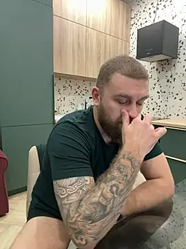 Bear bear  online show from March 3, 2025, 10:42 pm