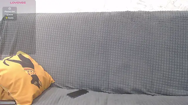 Frederica  online show from February 4, 2026, 4:51 am