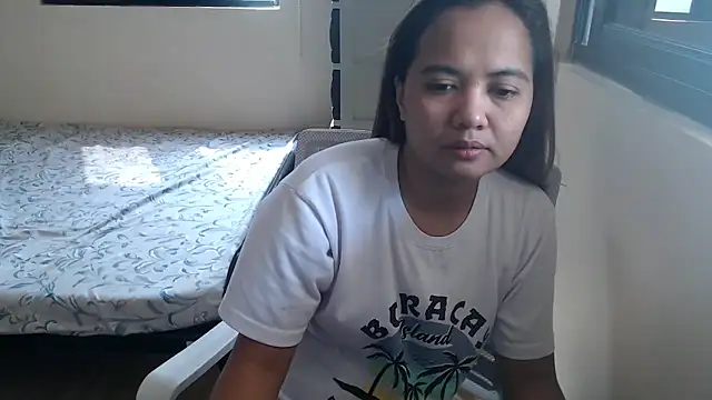 xTheLastVIRGINx online show from October 4, 2025, 5:31 am