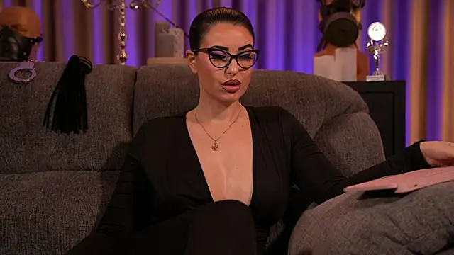 Snapshot of kelly_kent chatting on March 4, 2025, 12:18 am kelly kent online show from March 4, 2025, 12:18 am