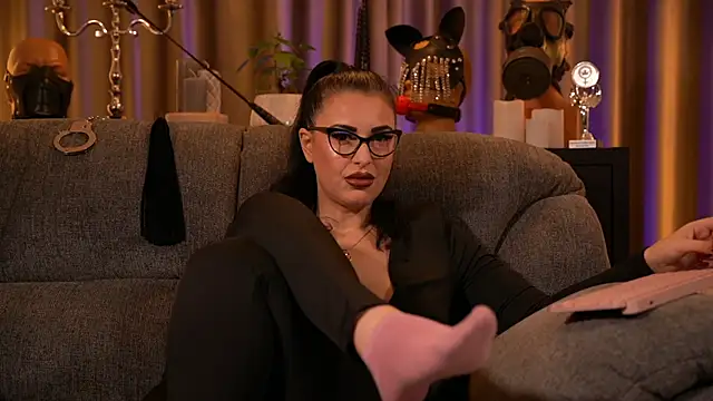 Snapshot of kelly_kent chatting on October 10, 2025, 9:59 pm kelly kent online show from October 10, 2025, 9:59 pm