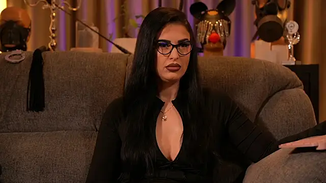 kelly kent online show from November 24, 2025, 11:49 pm