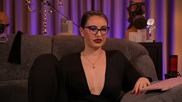 Snapshot of kelly_kent chatting on February 8, 2025, 12:17 am kelly kent online show from February 8, 2025, 12:17 am