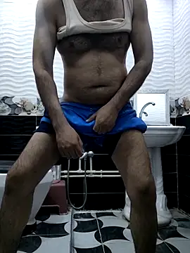 Snapshot of Manuel_Ferrara96 chatting on May 2, 2026, 7:24 am Manuel Ferrara96 online show from May 2, 2026, 7:24 am