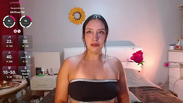 Freyja soh online show from April 6, 2026, 9:49 pm