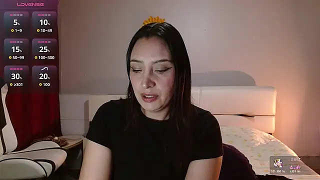 Freyja soh online show from December 1, 2025, 10:43 pm