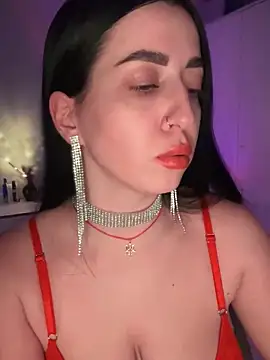 Snapshot of Emylia chatting on December 31, 2024, 11:28 pm Emylia online show from December 31, 2024, 11:28 pm