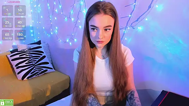 Snapshot of xwiuiwx chatting on February 7, 2025, 9:15 pm xwiuiwx online show from February 7, 2025, 9:15 pm