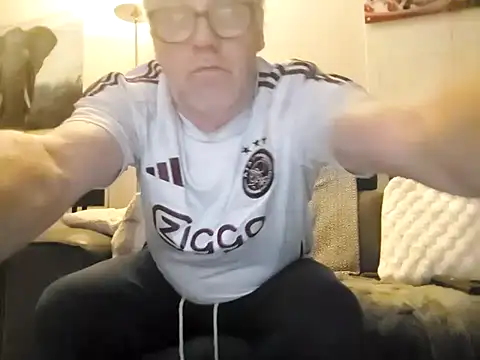 Snapshot of sexbink chatting on February 6, 2026, 10:28 pm sexbink online show from February 6, 2026, 10:28 pm