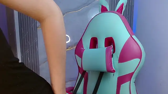 Snapshot of sofia_henaok chatting on February 20, 2025, 12:30 am sofia henaok online show from February 20, 2025, 12:30 am