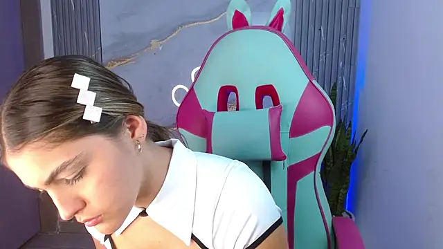 Snapshot of sofia_henaok chatting on February 19, 2025, 2:01 am sofia henaok online show from February 19, 2025, 2:01 am