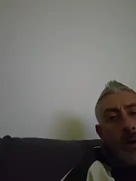 Snapshot of cuci45 chatting on October 31, 2025, 10:27 pm cuci45 online show from October 31, 2025, 10:27 pm