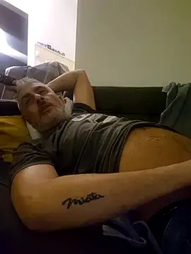 Snapshot of cuci45 chatting on November 13, 2025, 1:31 am cuci45 online show from November 13, 2025, 1:31 am