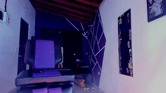 Snapshot of ink_demonxxx chatting on November 5, 2025, 2:14 am ink demonxxx online show from November 5, 2025, 2:14 am