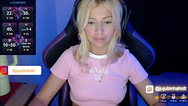 jujubinhahot online show from October 24, 2025, 2:32 am