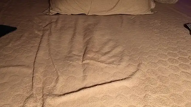 Snapshot of Ilona4y chatting on November 21, 2025, 5:06 am Ilona4y online show from November 21, 2025, 5:06 am