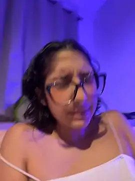 aurora xoxo online show from December 22, 2024, 10:36 pm