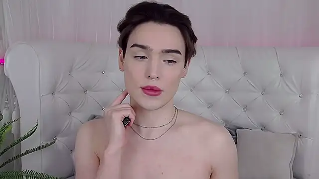Snapshot of RobbyCharming chatting on April 26, 2026, 4:43 am RobbyCharming online show from April 26, 2026, 4:43 am