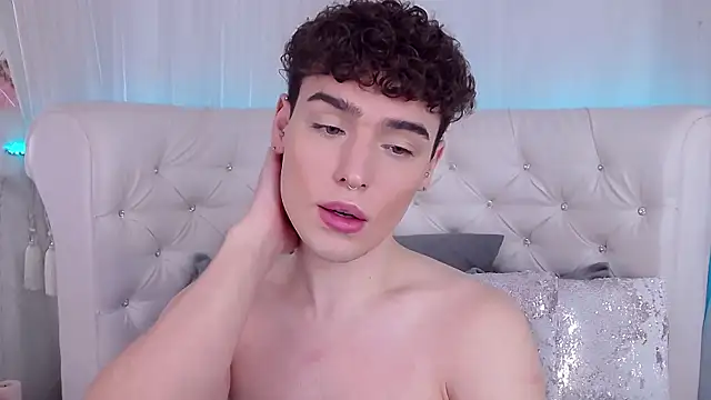 Snapshot of RobbyCharming chatting on November 9, 2025, 3:32 am RobbyCharming online show from November 9, 2025, 3:32 am