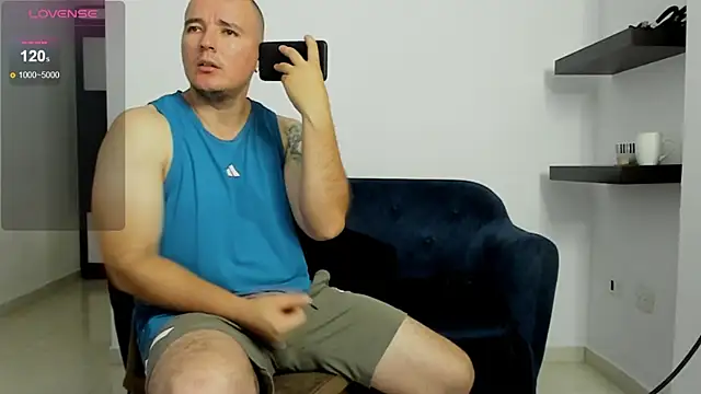 Snapshot of naughty_bastian2 chatting on July 7, 2026, 12:35 am naughty bastian2 online show from July 7, 2026, 12:35 am