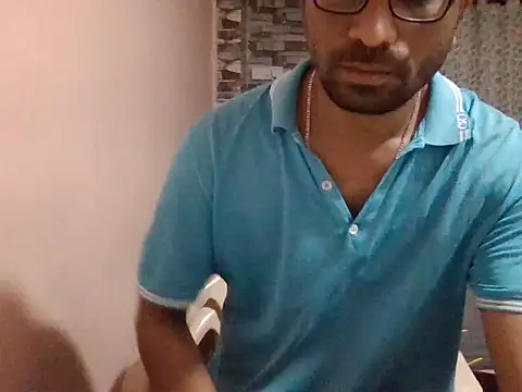 sexx4 online show from October 25, 2025, 7:47 pm