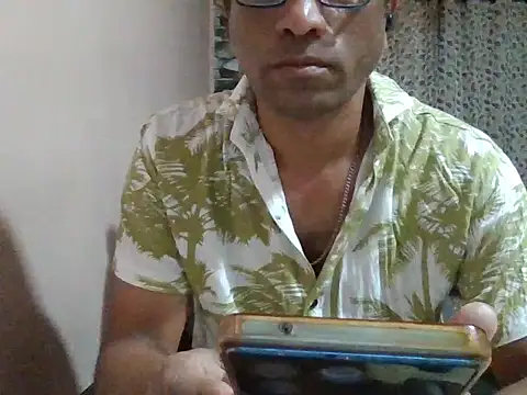 sexx4 online show from April 15, 2026, 8:09 pm