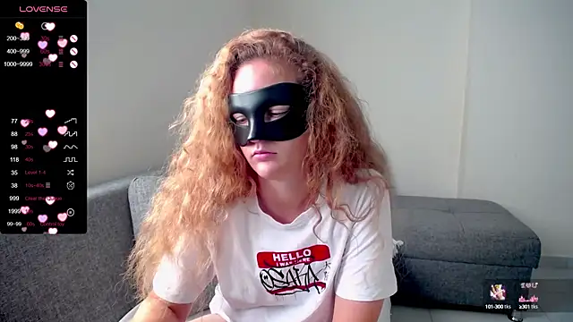 Snapshot of BubbbleGumm chatting on September 10, 2025, 7:40 am BubbbleGumm online show from September 10, 2025, 7:40 am