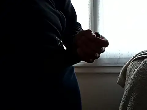 Malcomvs97 online show from February 14, 2026, 2:50 pm