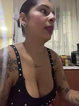 charlotte stevenss  online show from May 22, 2026, 2:15 pm