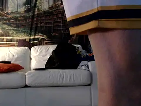 Snapshot of OSIRlS chatting on February 1, 2025, 4:11 pm OSIRlS online show from February 1, 2025, 4:11 pm