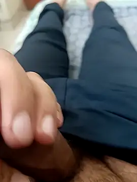 Snapshot of wrong_man25 chatting on October 2, 2025, 9:51 pm wrong man25 online show from October 2, 2025, 9:51 pm