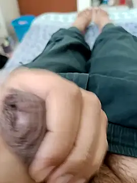 Snapshot of wrong_man25 chatting on October 11, 2025, 8:10 pm wrong man25 online show from October 11, 2025, 8:10 pm