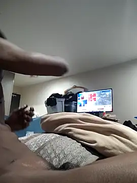 Snapshot of mayywetter chatting on March 4, 2025, 10:57 am mayywetter online show from March 4, 2025, 10:57 am