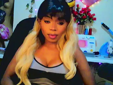Snapshot of Anaconda2350 chatting on August 6, 2026, 11:55 pm Anaconda2350 online show from August 6, 2026, 11:55 pm