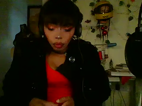 Snapshot of Anaconda2350 chatting on February 26, 2026, 1:44 pm Anaconda2350 online show from February 26, 2026, 1:44 pm