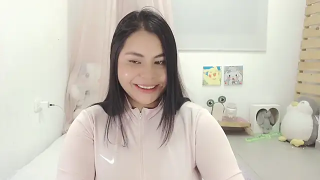 Youlittlepervertt  online show from November 6, 2025, 8:18 am