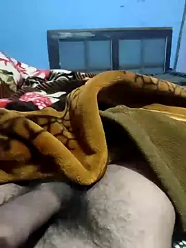 Snapshot of Deshilund9 chatting on January 15, 2025, 10:35 pm Deshilund9 online show from January 15, 2025, 10:35 pm