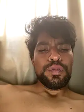 Snapshot of thegoldensexting420 chatting on September 10, 2025, 3:22 pm thegoldensexting420 online show from September 10, 2025, 3:22 pm