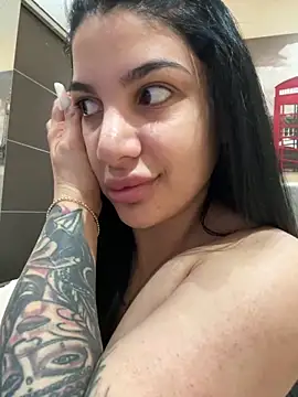 Snapshot of Samira30 chatting on April 13, 2026, 10:41 am Samira30 online show from April 13, 2026, 10:41 am